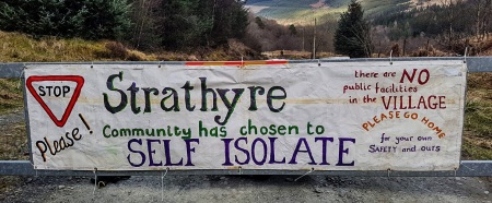 Strathyre Stay Home sign.jpg